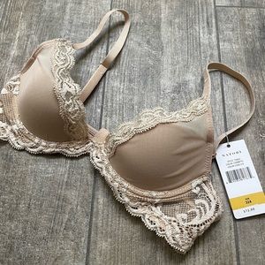 Natori Feathers Contour Plunge Bra